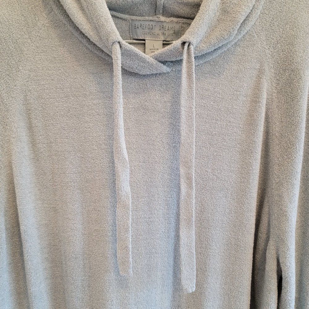 Barefoot Dreams | CozyChic Ultra Lite Hoodie | Silver Blue | Large - Picture 2 of 8